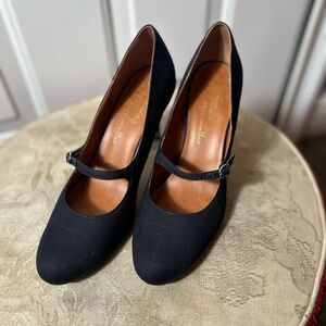 Ann Merino by bettye muller Blur Mary Jane Heels Sz 10